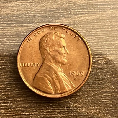 RARE 1969 Lincoln Penny D Mint Mark With Floating Roof - Image 1 of 2