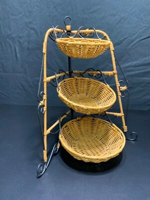 Cesta de ratán para casa informal Princess House de 3 niveles excelente estado vintage retirada Foto 1 de 4