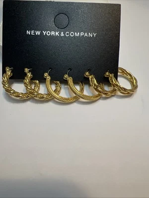 Pendientes New York and Company Acero Quirúrgico Post Oro Tres Pares Nuevos Foto 1 de 4