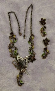Betsey Johnson Purple Butterfly Flower Rhinestone Crystal Necklace + Earrings - Picture 1 of 1