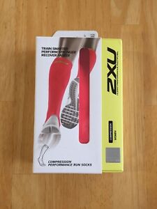 2XU WOMENS Compression  Performance Run Socks  WA2443E - Variation Color/Size