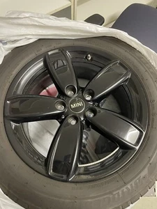 BMW  Countryman original Wheel+Tire - Bild 1 von 4