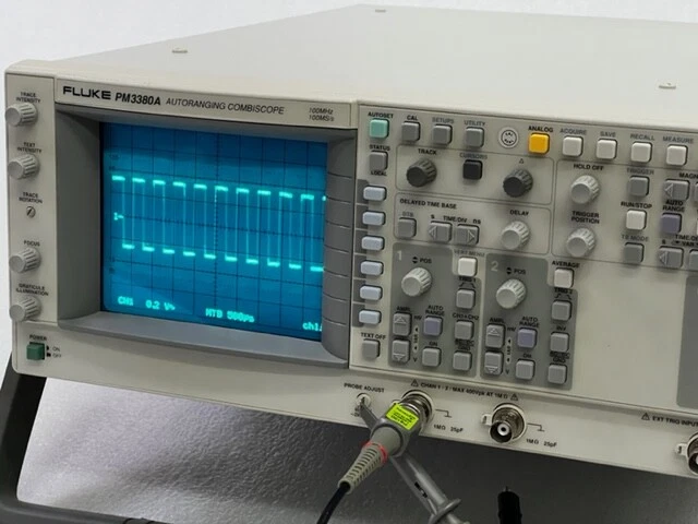 Fluke PM3380A Autoranging Combiscope 100MHz 100 MSa/s Used Working Condition - Image 1 of 4