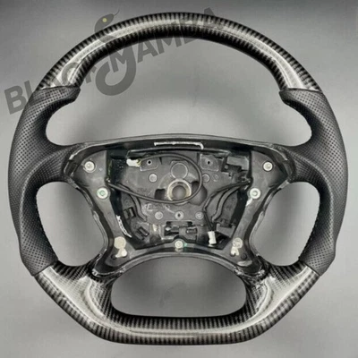 Volante de fibra de carbono para Mercedes-Benz Clase E Clase G W209 W211 W463 Foto 1 de 4