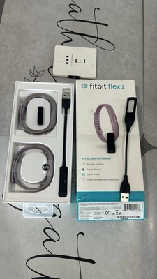 Fitbit Flex 2 mit einer Fitbit Flex - Bild 1 von 4