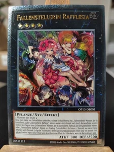 FALLENSTELLERIN RAFFLESIA - OP13-DE003 Ultimate Rare Near Mint  - Bild 1 von 2