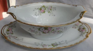 NORITAKE PETITE FLEUR PETITEFLEUR GRAVY BOAT ATTACHED UNDERPLATE 4021 FLOWERS - Picture 1 of 2