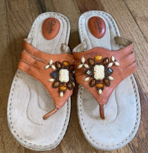 CLARKS Sandali Clark Thong 10M corallo arancione perline lati artigianali forma fantastica