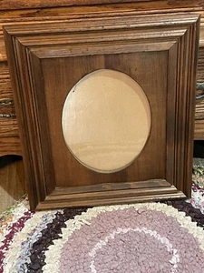 UNUSUAL VINTAGE WOODEN UNIQUE WALL HANGING FRAME 15" x 17" Oval Center w/Glass - Picture 1 of 12