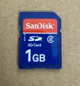 Insignia - USB 3.2 SD & microSD Memory Card Reader + SanDisk 1GB SD Memory Card! - Picture 1 of 2