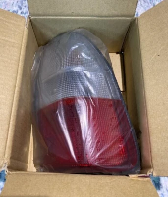 TYC Rear light (R/H) for MITSUBISHI L200 III Pickup (K6): MB8174053 - Image 1 of 3