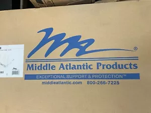 Middle Atlantic Products POWER PD-915RV-RN 15A Rack Mount Power Center - Picture 1 of 3