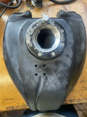 2006 06 00-09 Buell Blast 500 P3 plástico combustible gasolina tanque depósito celda  Foto 1 de 4