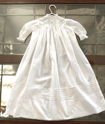 A+ Antiguo Vestido Bautizo Bebé Largo Vintage Blanco Ojales y Encaje Foto 1 de 4