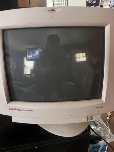 Vintage Compaq Presario MV400 - Color CRT Computer Monitor - Model ...