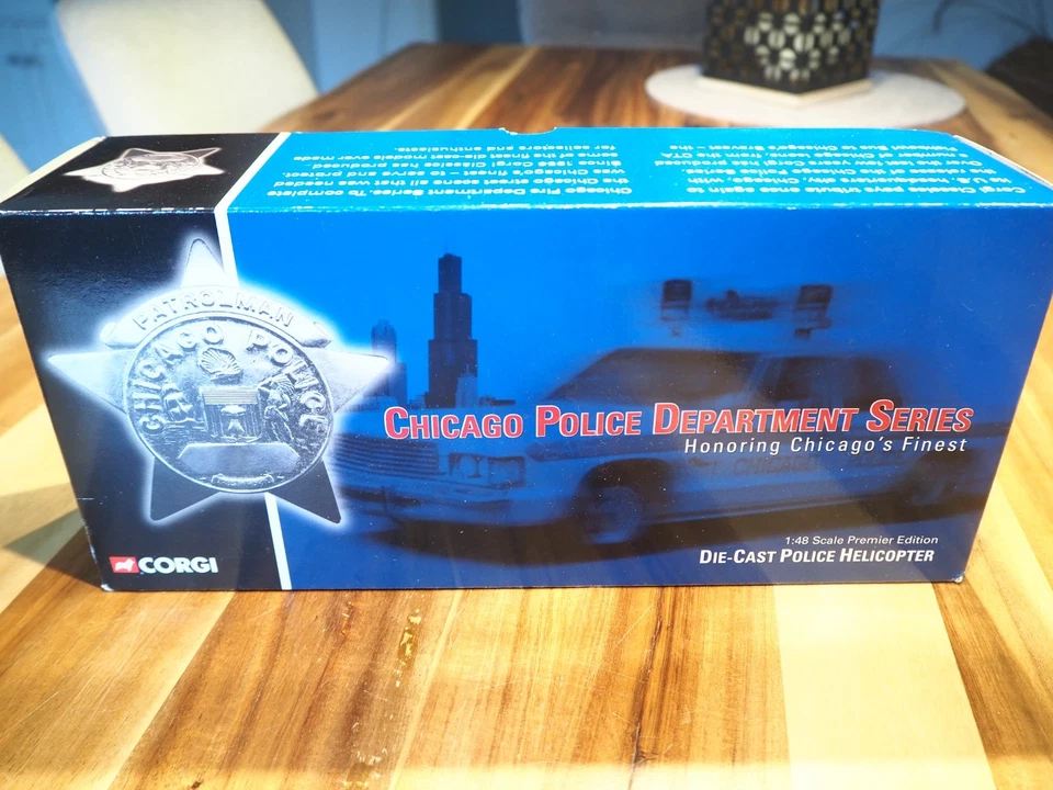 Corgi Chicago Police CPD 1:48 Limited Edt. Bell H74 Polizei Helicopter -Defekt- - Bild 1 von 4