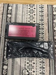LOGITECH G PRO X TKL LIGHTSPEED WIRELESS GAMING KEYBOARD PINK + SLEEVE - Picture 1 of 5