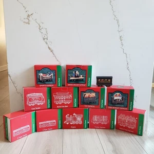 Lote de 12 trenes navideños JC Penney Home Towne Express JCPenney 1998-2000 - Imagen 1 de 2