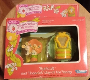 Rare Strawberryland Mini Deluxe: Apricot + Pet Hopsalot Play At The Vanity -NIB - Bild 1 von 4