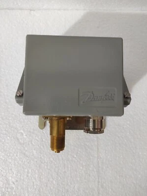Danfoss kps 35 / KPS 35 Pressure Control Switch - Image 1 of 4