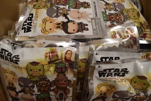 Star Wars Book of Boba Fett Sealed Mystery Character 3D Bag Clip Monogram Disney - Picture 1 of 2