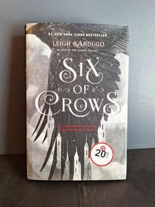 SIX OF CROWS by Leigh Bardugo (2015 hardcover) - Picture 1 of 3