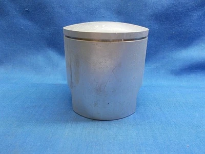 Yamaha 214-11631-70-96. Pistón OEM. STD. Se adapta a Yamaha DT1 (68-71). Foto 1 de 4