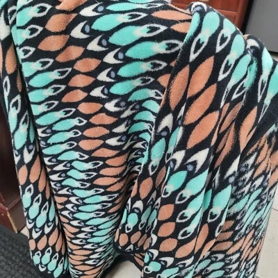 Vera Bradley Shower Vines manta de felpa polar 78”X 47” verde azulado beige negro Foto 1 de 4