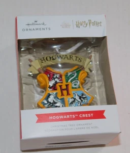 Harry Potter Hogwarts Crest Hallmark Ornament 2022 Red Box (sides and top) - Picture 1 of 5