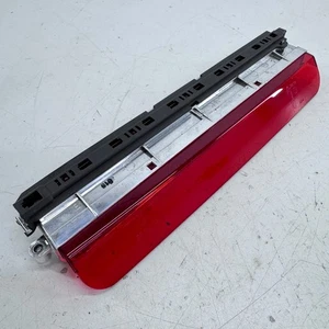 FORD KA MK2 LUZ FRENO TRASERO 03308060 CENTRO ALTO 3 PUERTAS MALETERO PORTÓN TRASERO 08-16 - Imagen 1 de 11