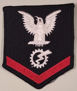 Parche de rango de suboficial de tercera clase (E4) de la Marina de los Estados Unidos - Tradevman (TD) - Imagen 1 de 3