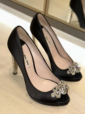 Zapatos de salón Miu Miu negro satinado cristal adornado tacón punta abierta plataforma talla 37,5 Foto 1 de 4