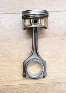 SMART FORTWO 450 MK1 0.7 PETROL M160.920 ENGINE PISTON AND CON ROD - Picture 1 of 6
