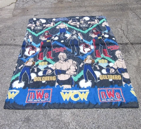 WCW blanket New World Order comfort Randy Savage & Goldberg 1998 Hulk Hogan nWo Cover