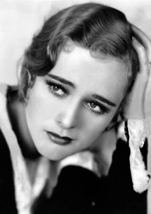 Ziegfeld Follies - Dolores Costello Monochrome Photo Print 03 (A4 Size) - Picture 1 of 2