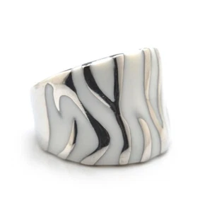 316L Stainless Steel Enamel White Zebra Stripes Cigar Band Ring - Picture 1 of 1