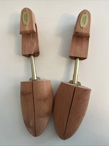 Nordstrom Mens Size LG Cedar Wood Shoe Trees Stretchers Keepers Made in USA - Picture 1 of 7