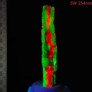 Fluorescent Watermelon Chalcedony Calcite short wave minerals Nebraska US 450ct - Bild 1 von 10