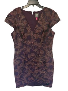 Vestido Vince Camuto púrpura oscuro con brillo dorado floral cuello en V mujer 16 - Imagen 1 de 5