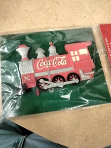 1999 Vintage Coca Cola Train Red Wafer Christmas Ornament - Picture 1 of 5