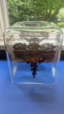 Arte Italica Tissue Holder Veto Silver Baroque Glass 5”x5”x 5 1/2” - Image 1 of 3