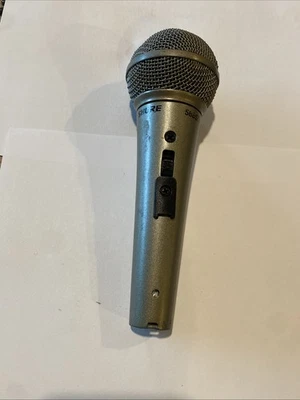 Shure 588SDX Dynamic Cardioid Microphone Handheld Vocal Mic - Image 1 of 4