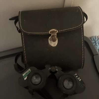 Vintage Mercury 7 X 35 Binoculars Model 1117 With Case {HH} - Image 1 of 3