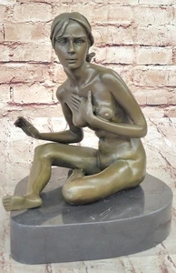 BRONZE STATUE OF YOUNG NUDE GIRL IN THOUGHT SCULPTURE FIGURINE - Picture 1 of 10