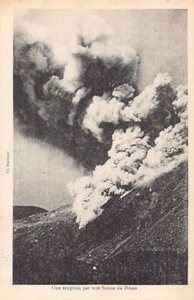 Martinique - Une éruption par une fissure du dôme de la Montagne Pelée - Ed. Cl. - Picture 1 of 2