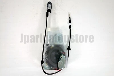 Conjunto de antena genuino Toyota 86300‐60151 con soporte Land Cruiser 100 98–05 Foto 1 de 4