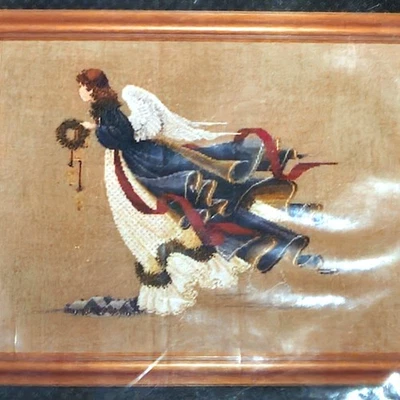 1989 LAVENDER & LACE VICTORIAN CROSS STITCH CHART:  SECOND ANGEL OF FREEDOM   LF - Image 1 of 3