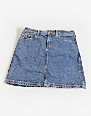 Tommy Hilfiger Denim Mini Skirt W28" Size -10 Retro-Preppy-Designer-All Seasons - Image 1 of 4