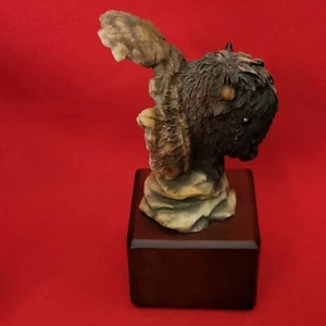 Small Buffalo Bison Head Bust Sculpture Figurine Wood Base - Picture 1 of 9