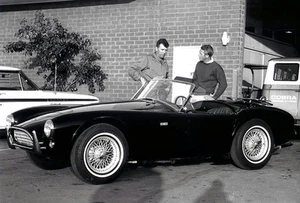 1964 Caroll Shelby & Steve McQueen & New Shelby Cobra - Photo Poster - Picture 1 of 1
